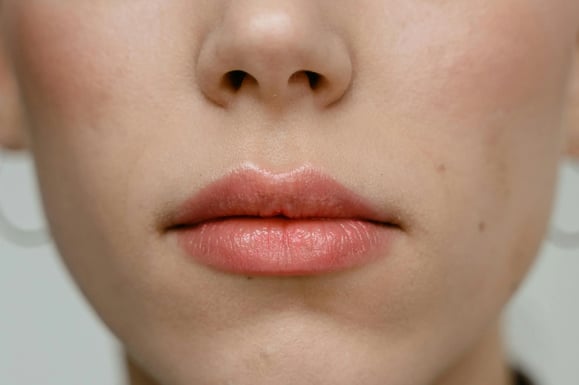 close up of woman's lips